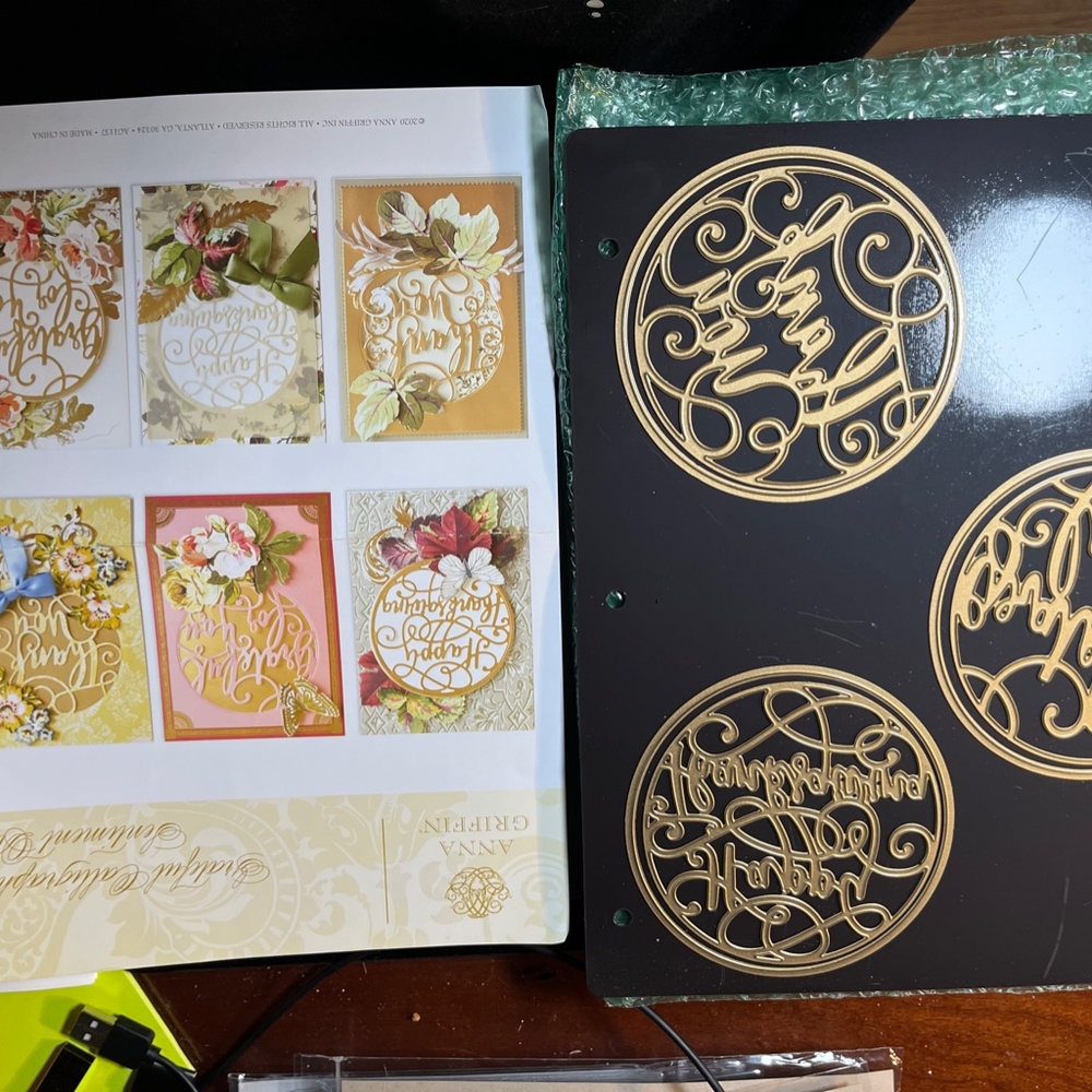 NWOT Anna Griffin - Grateful Calligraphic Sentiment Dies - 3 pieces